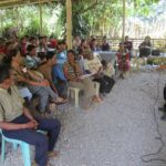 resettlement_committees_page_photo-1455862616944